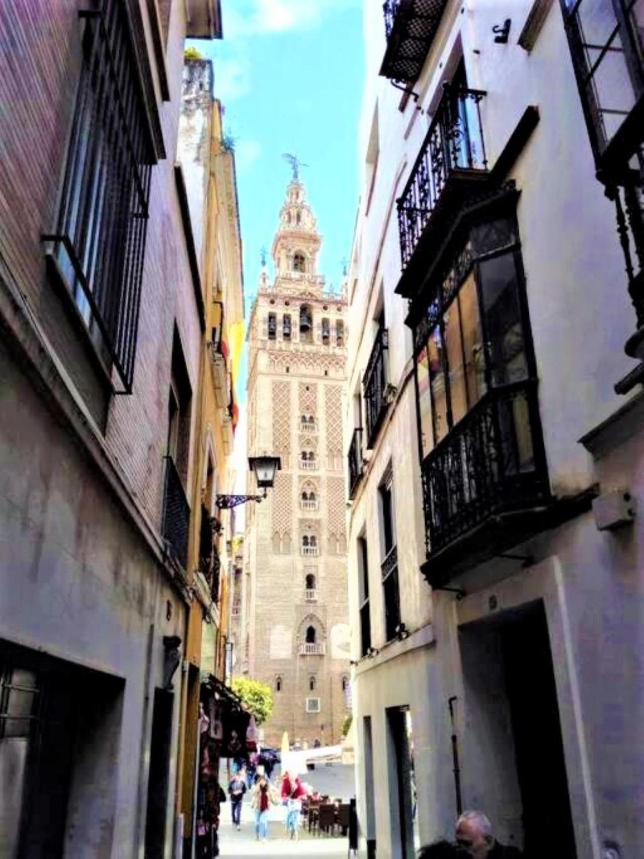 Apartament ¡En Frente De La Giralda-Catedral! Sewilla Zewnętrze zdjęcie